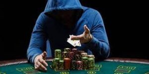 Các dạng cược trong Poker: Tìm hiểu các dạng cược hấp dẫn