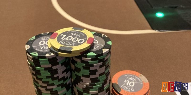 Khi stack quá nhỏ thì không nên Rejam Poker nhé