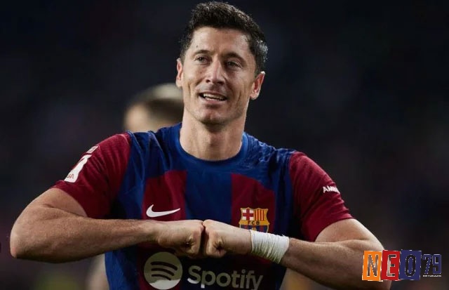 Top 10 cầu thủ ghi bàn nhiều nhất thế giới - Robert Lewandowski