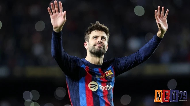 Top những cầu thủ đẹp trai nhất - Gerard Piqué